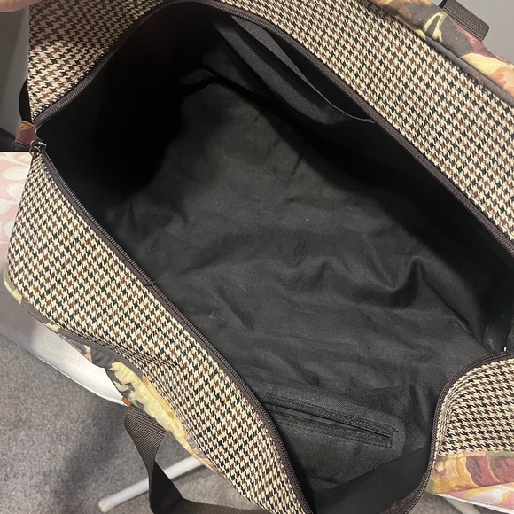 Vintage Print Weekend Bag - Picture 8 of 11